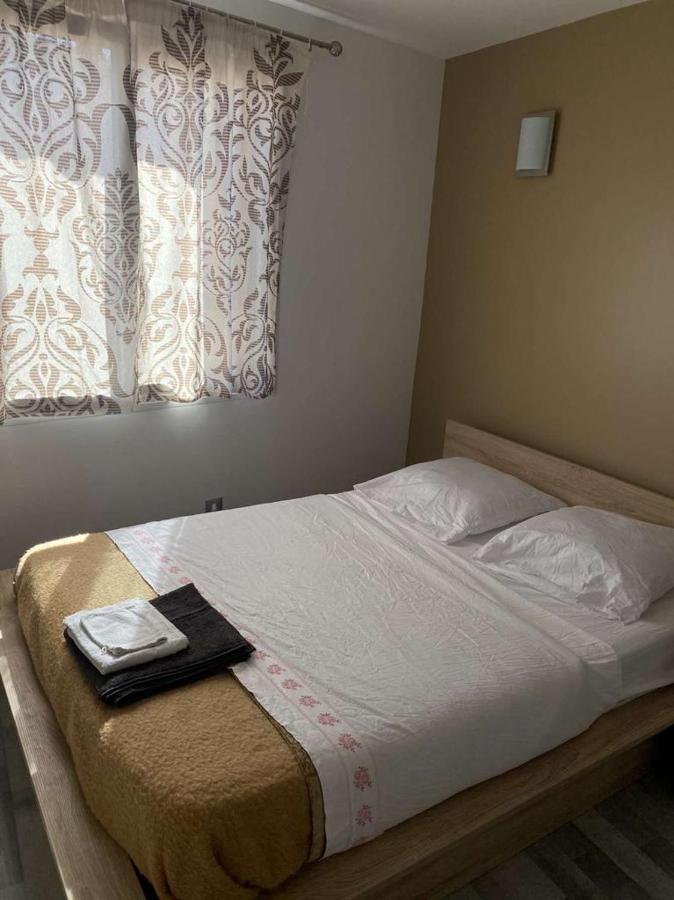 Maison Cosy Centre De Нім Екстер'єр фото